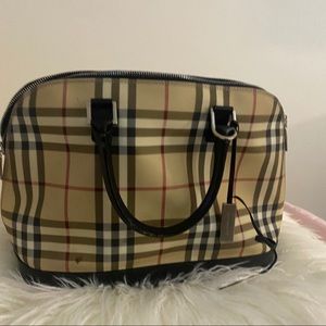 large burberry handbag with wallet